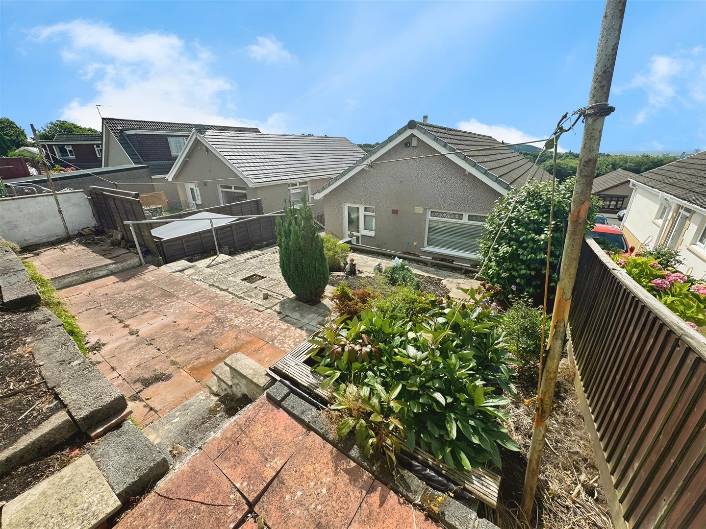 Gelli Gwyn Road, Treboeth, Swansea, SA6 7PR
